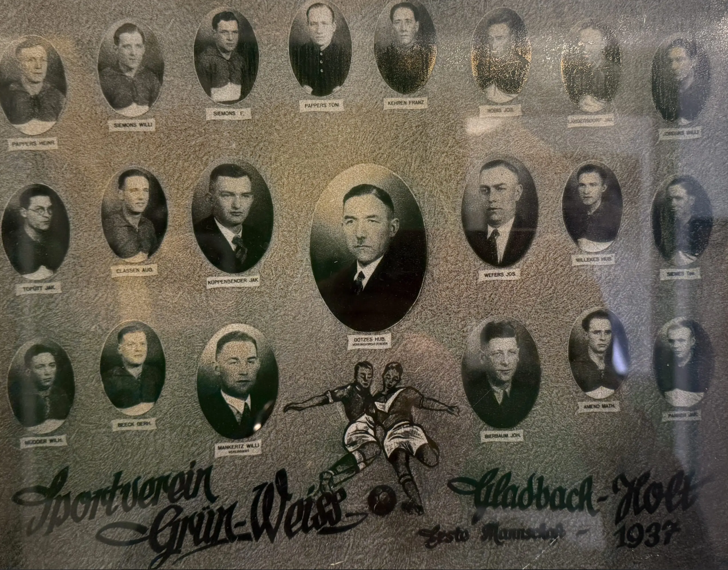 Historisches Bild von Gruen-Weiss Holt